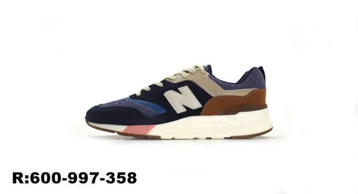 "New Balance 997H em atacado: Conforto clássico encontra estilo moderno."