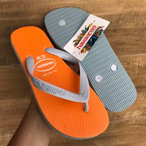 Chinelo Havaianas Brasil masculino em borracha, perfeito para o homem moderno.