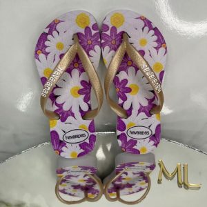 Havaianas infantis femininas com estampas digitais únicas para atacado.